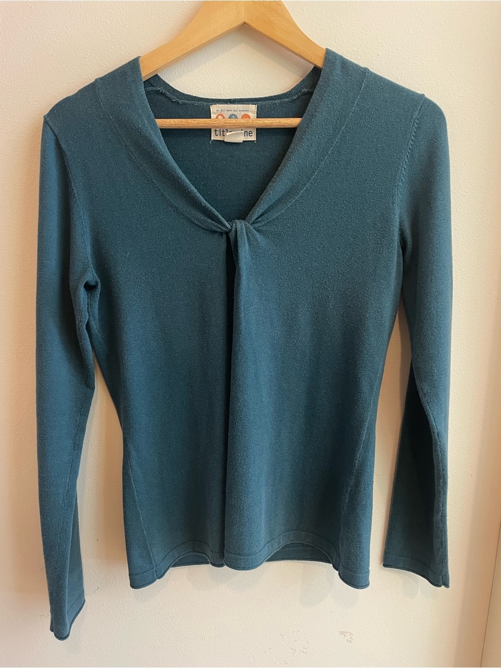 Title Nine Teal Long-Sleeve V-Neck Tie-Front Top